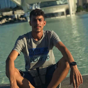 Meet your Posher, Lucas